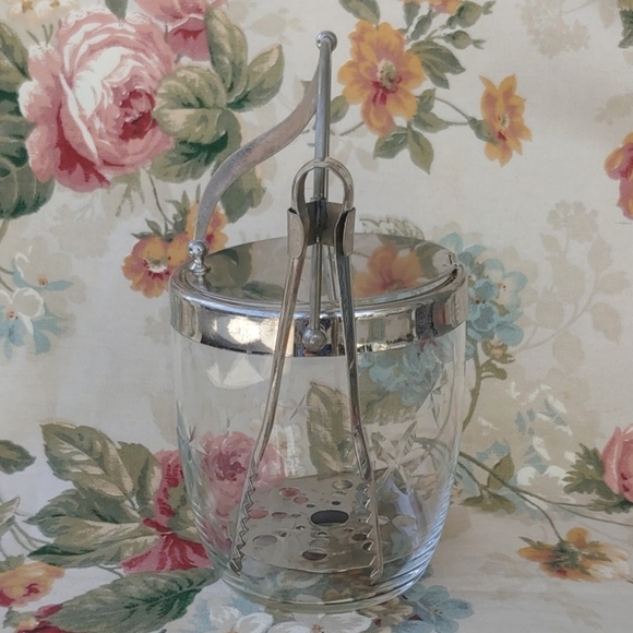 Vintage Etched Crystal Ice Bucket with Stainless Steel Lid and Tongs - Picture 5 of 15